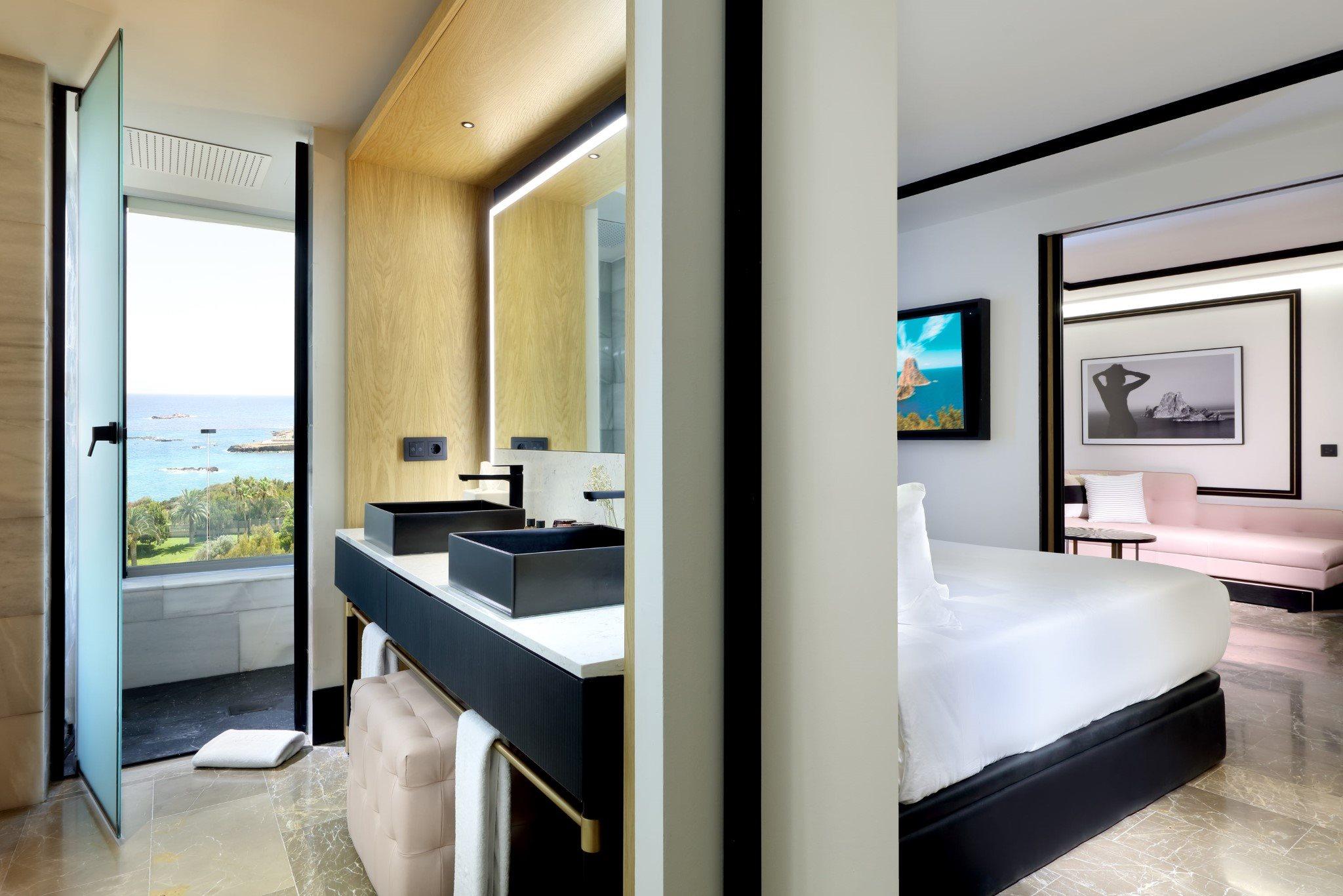 Bless Hotel Ibiza - The Leading Hotels Of The World Es Canar  Exterior photo A guest room at the hotel