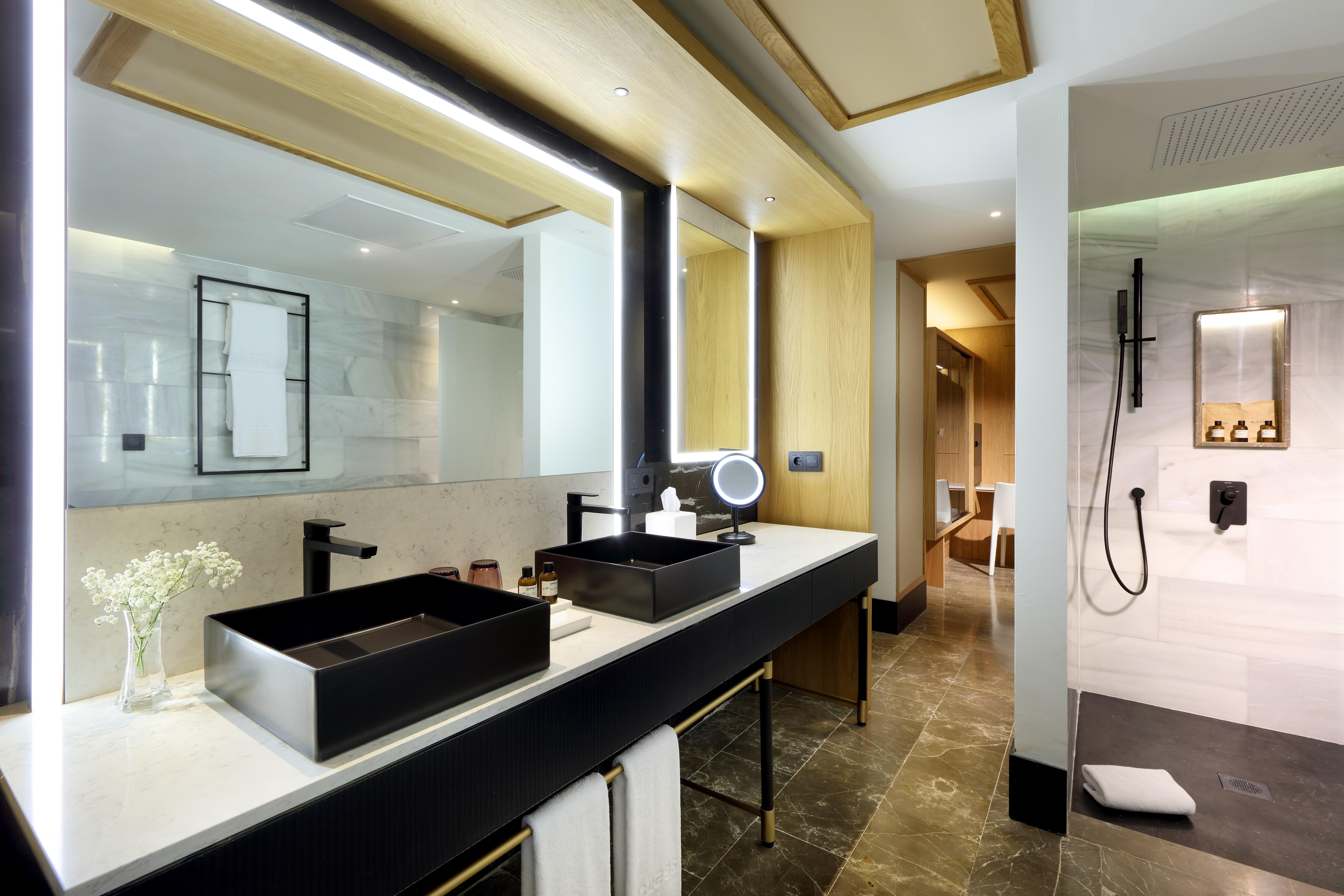 Bless Hotel Ibiza - The Leading Hotels Of The World Es Canar  Exterior photo Bathroom