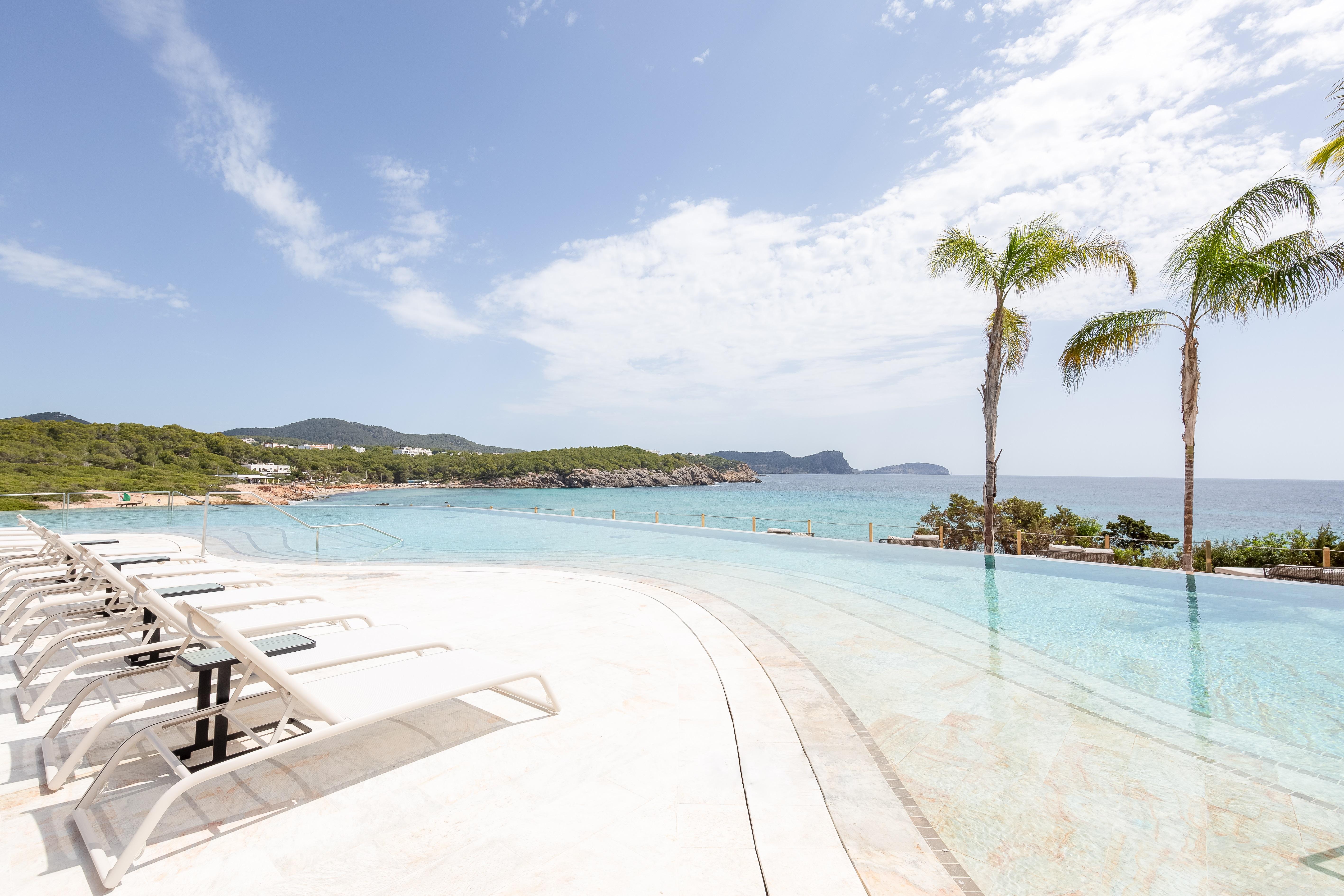 Bless Hotel Ibiza - The Leading Hotels Of The World Es Canar  Exterior photo The pool at the 7132 SACH