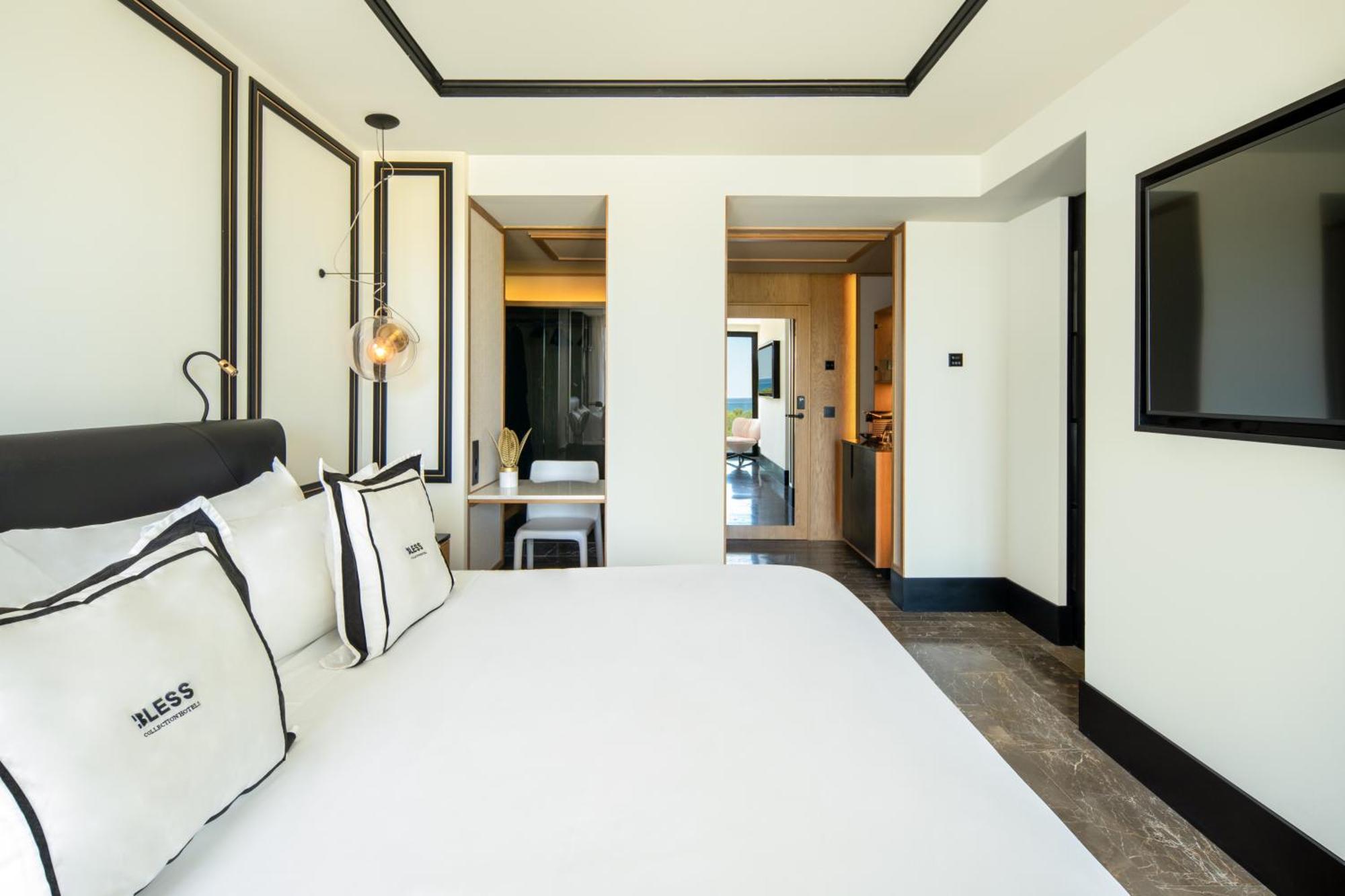 Bless Hotel Ibiza - The Leading Hotels Of The World Es Canar  Exterior photo Deluxe room